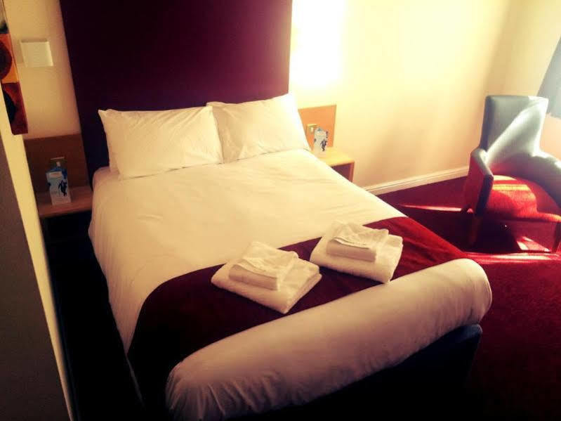 Days Inn Southampton Rownhams Chilworth  Exteriör bild