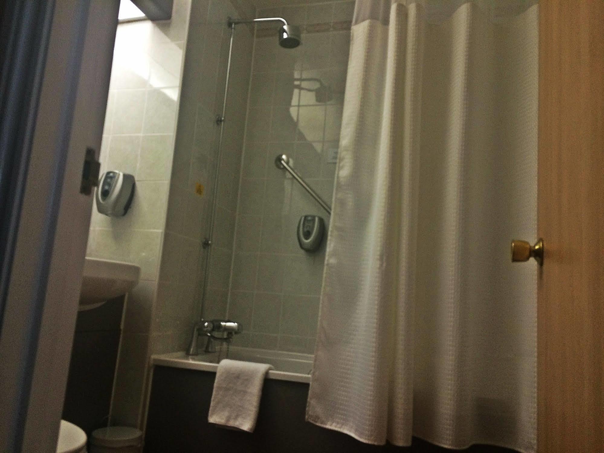 Days Inn Southampton Rownhams Chilworth  Exteriör bild