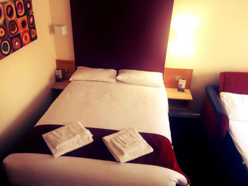 Days Inn Southampton Rownhams Chilworth  Exteriör bild